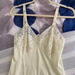 Pale yellow vintage slip dress. Fits an xs